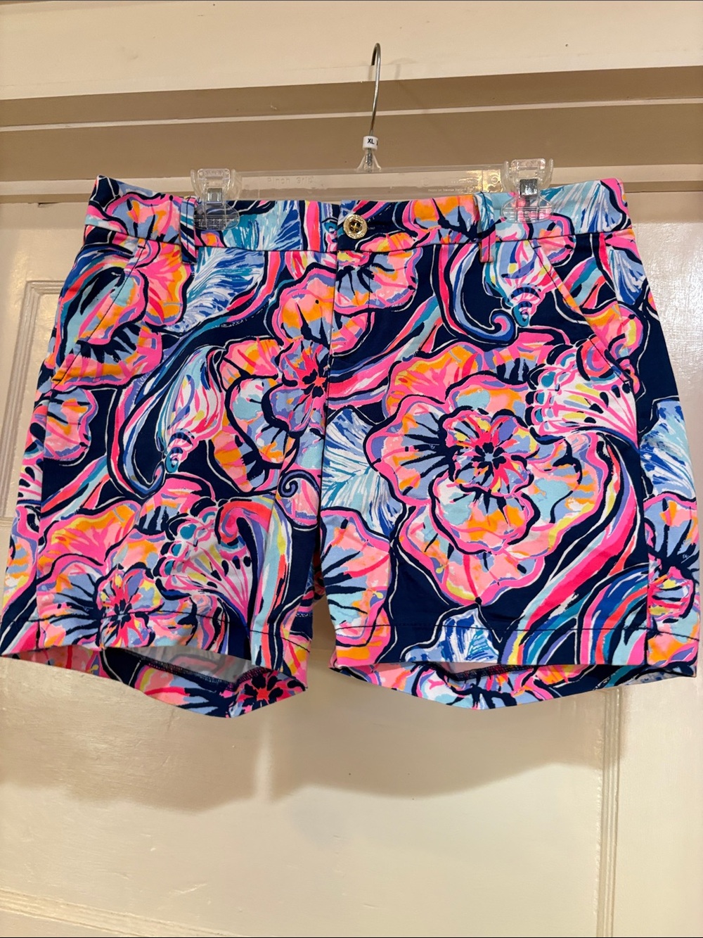 Lilly Pulitzer Navy Floral Print Bermuda Shorts with Pink Accents size 10